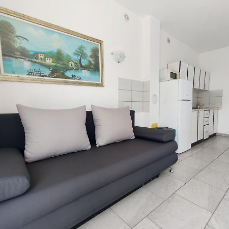 Apartmani Irena Veprinac Екстериор снимка