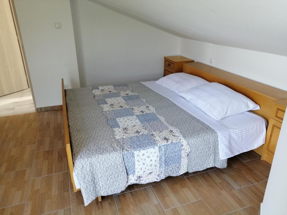 Apartmani Irena Veprinac Екстериор снимка